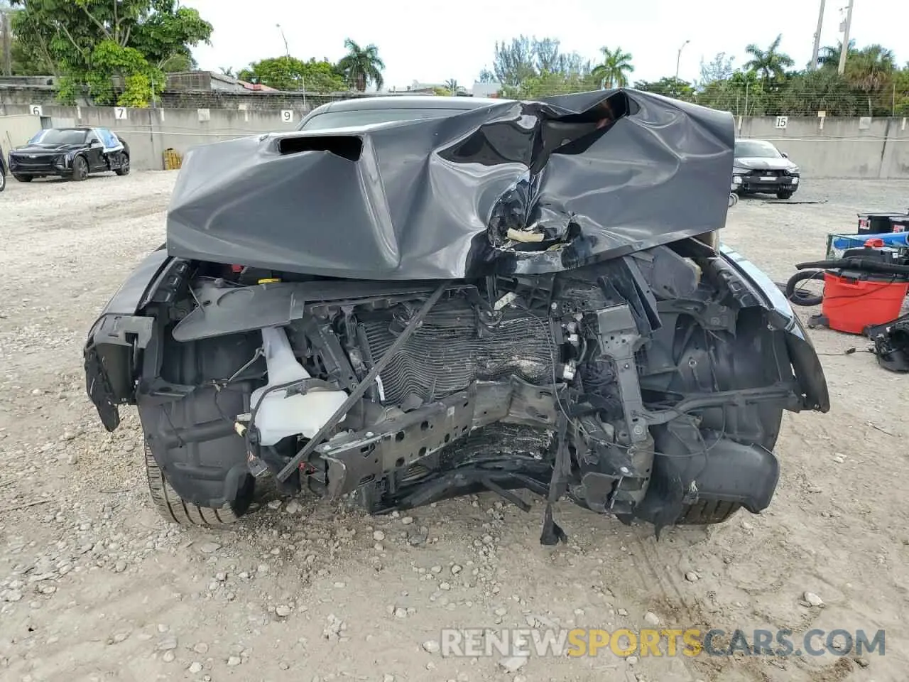 5 Photograph of a damaged car 2C3CDZAG1KH557942 DODGE CHALLENGER 2019