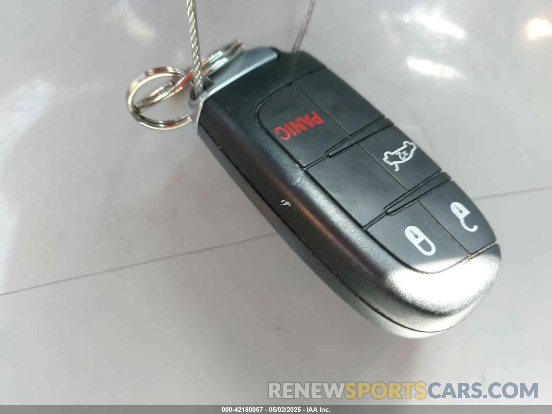 11 Photograph of a damaged car 2C3CDZAG1KH587281 DODGE CHALLENGER 2019