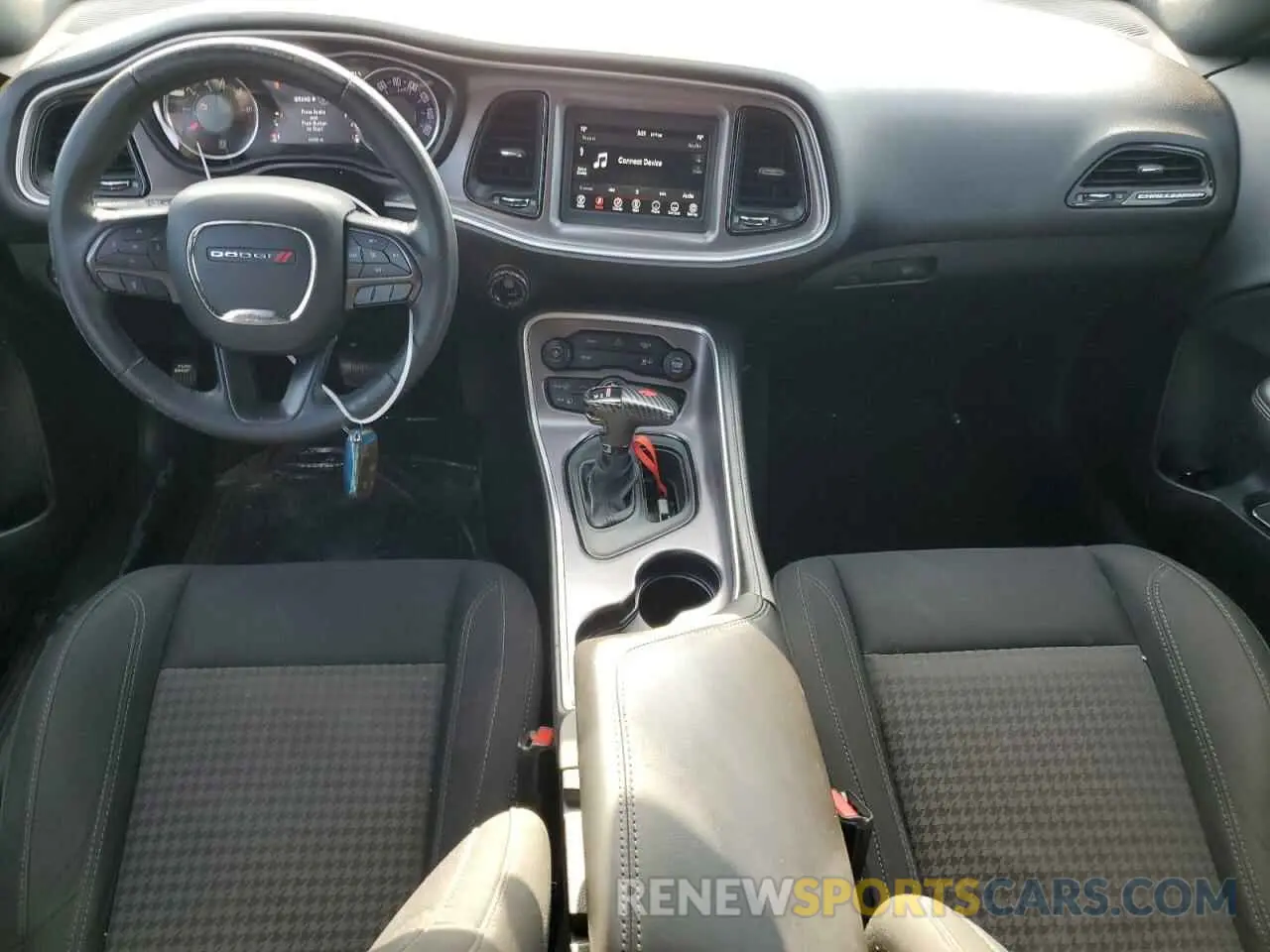8 Photograph of a damaged car 2C3CDZAG1KH591296 DODGE CHALLENGER 2019