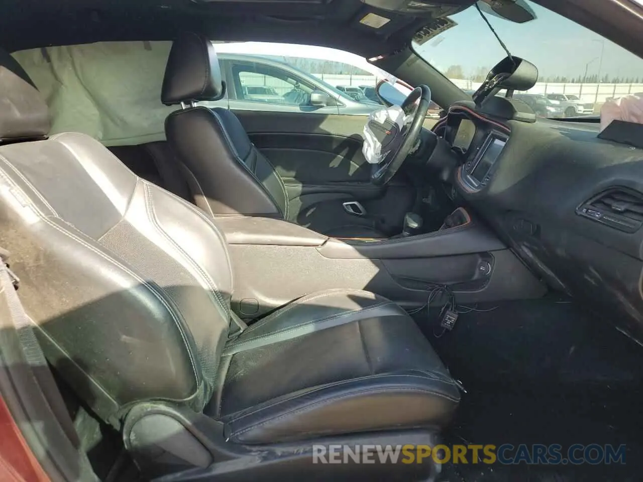 10 Photograph of a damaged car 2C3CDZAG1KH640044 DODGE CHALLENGER 2019
