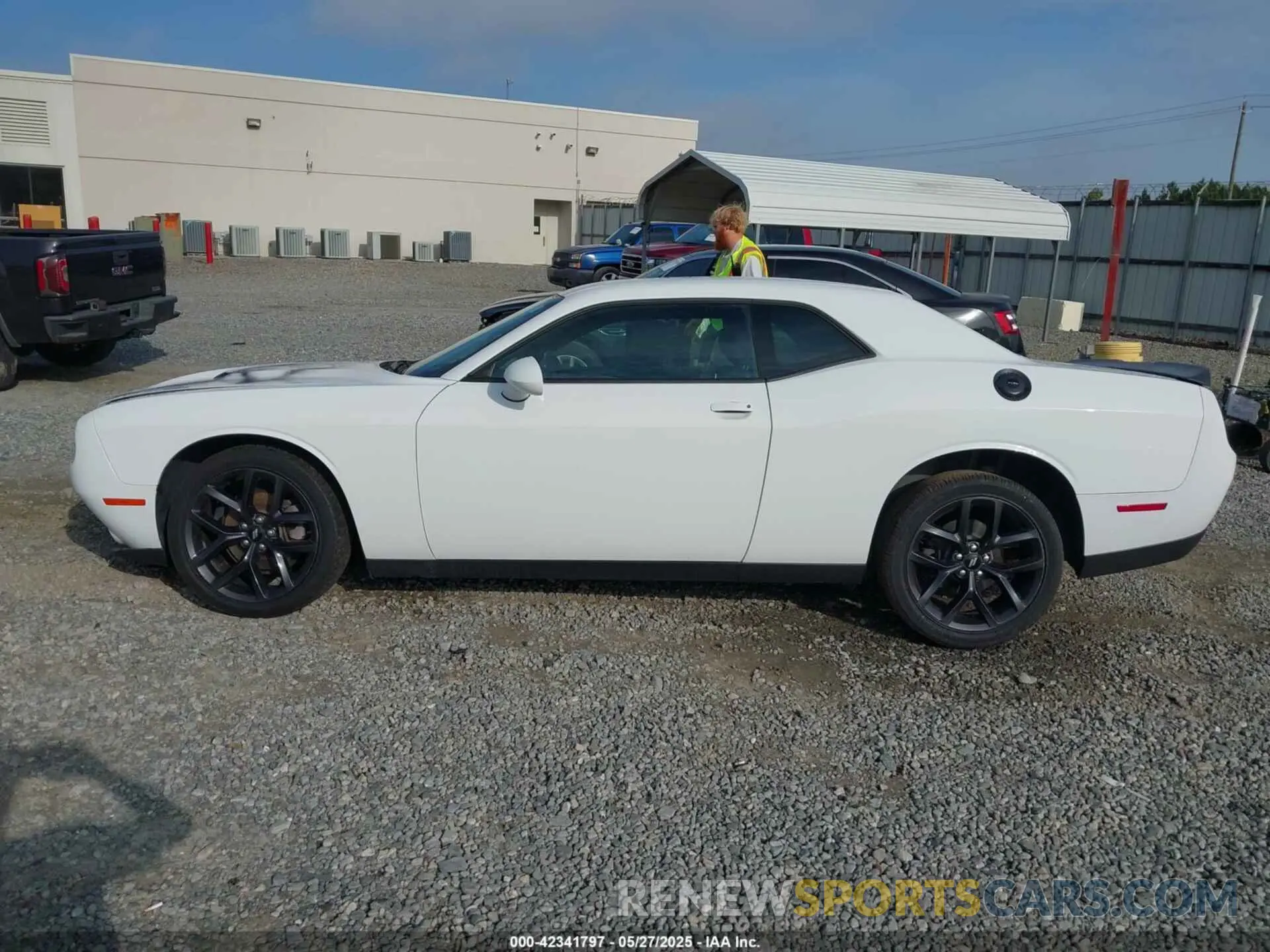 14 Photograph of a damaged car 2C3CDZAG1KH714708 DODGE CHALLENGER 2019