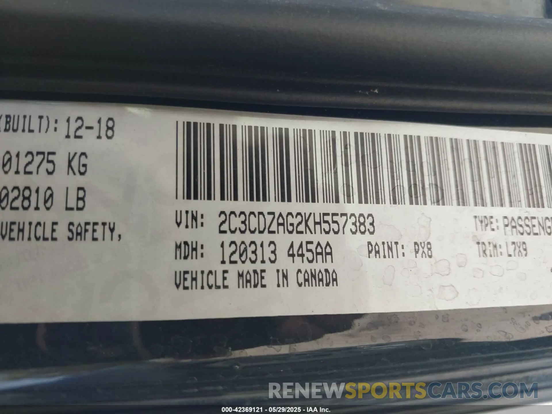 9 Photograph of a damaged car 2C3CDZAG2KH557383 DODGE CHALLENGER 2019