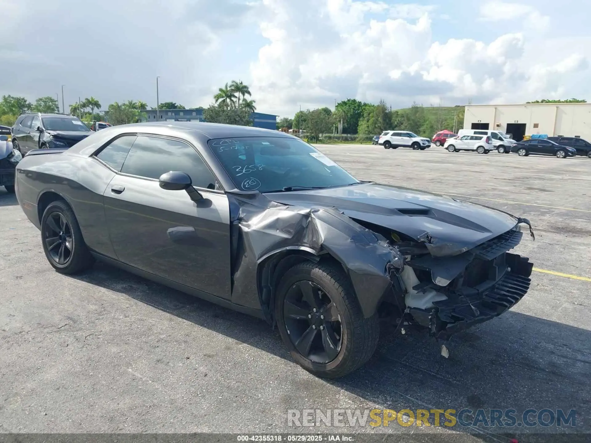 1 Photograph of a damaged car 2C3CDZAG2KH583658 DODGE CHALLENGER 2019