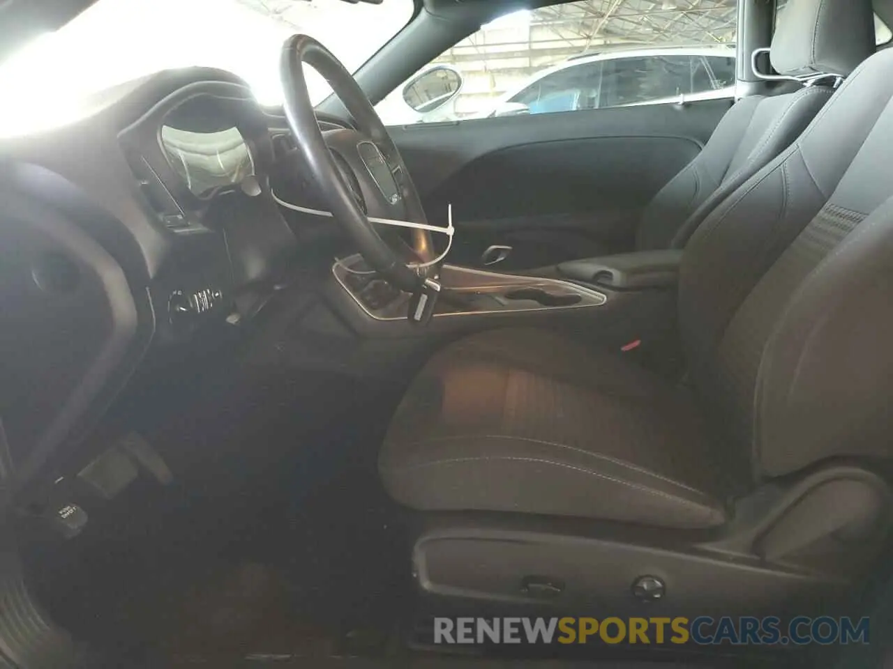 7 Photograph of a damaged car 2C3CDZAG2KH606744 DODGE CHALLENGER 2019