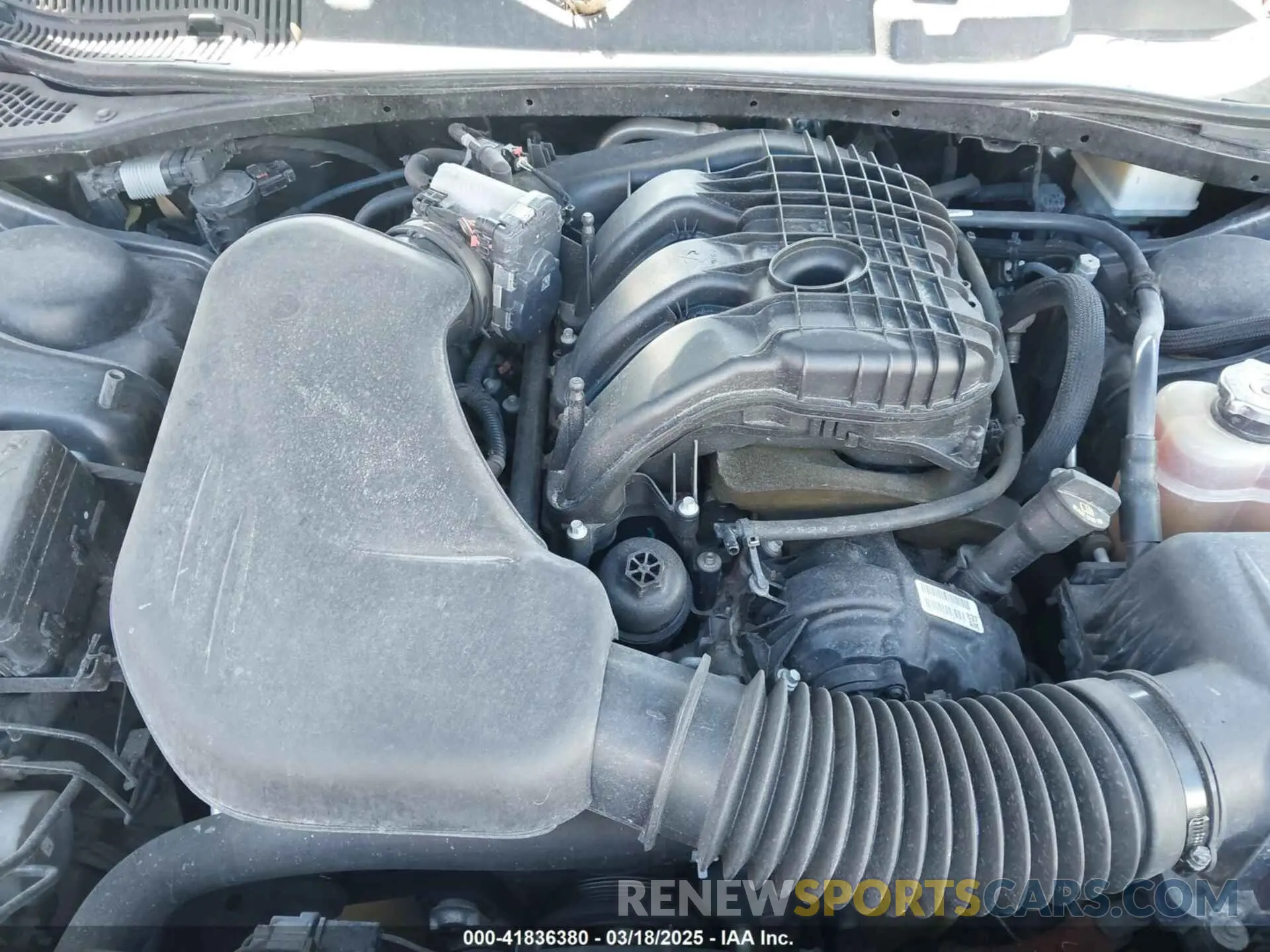 10 Photograph of a damaged car 2C3CDZAG2KH735616 DODGE CHALLENGER 2019