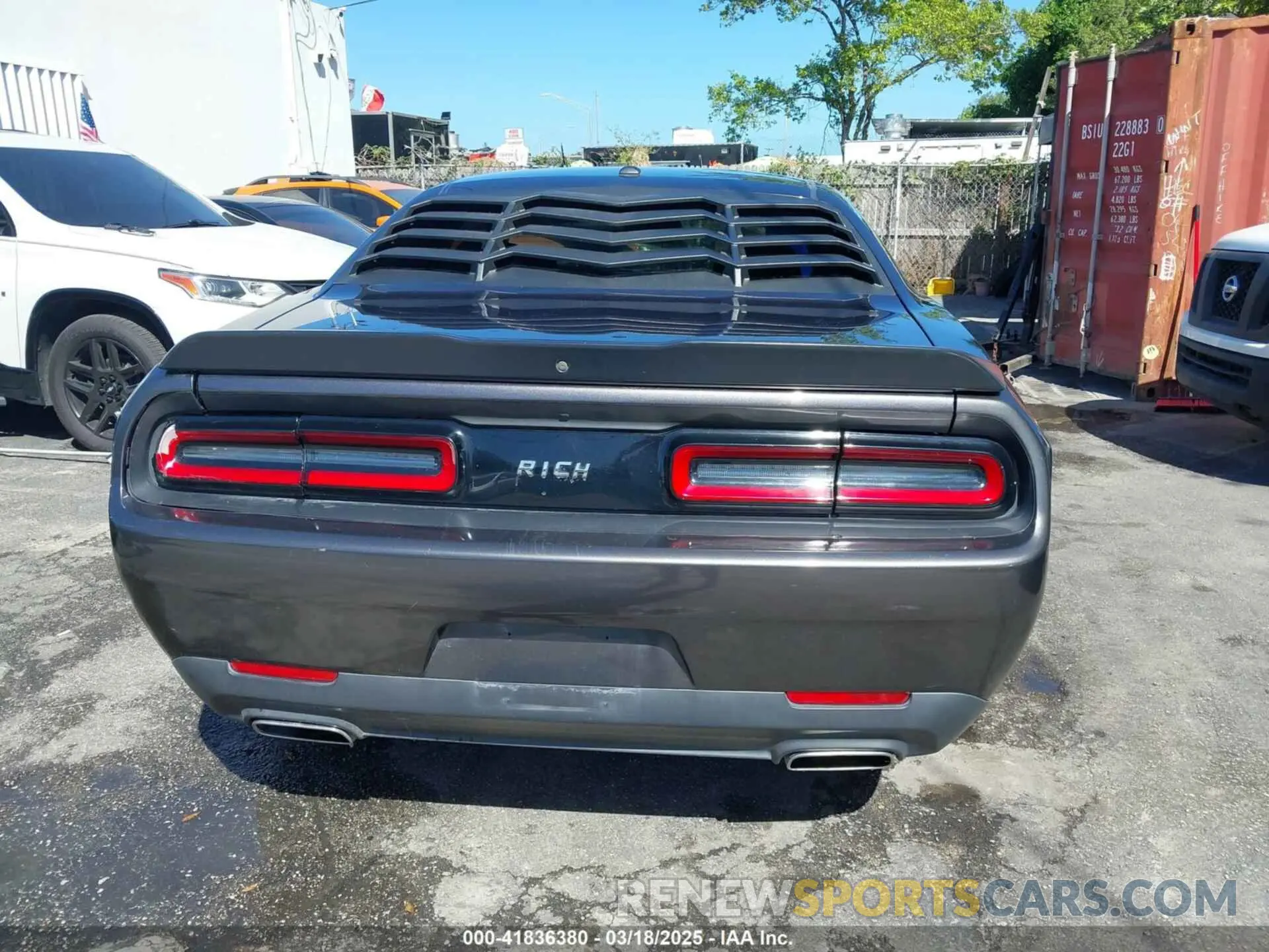 16 Photograph of a damaged car 2C3CDZAG2KH735616 DODGE CHALLENGER 2019