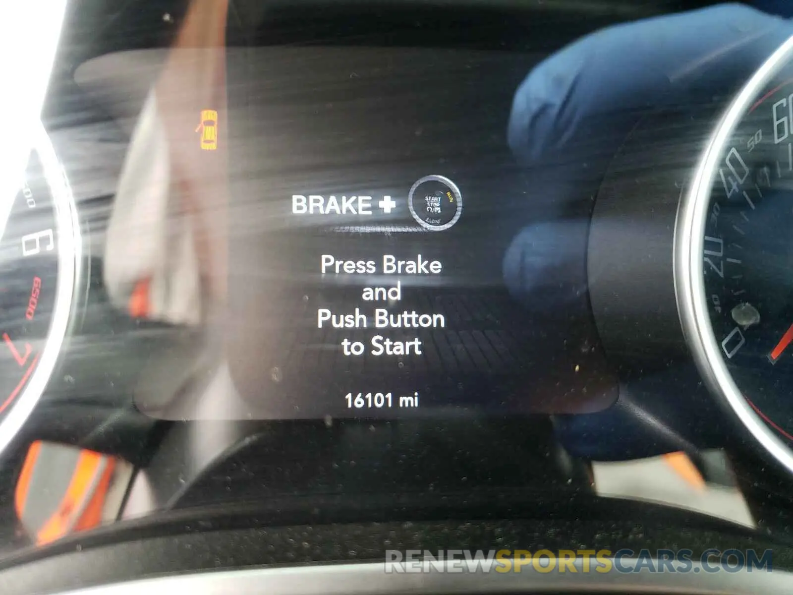 8 Photograph of a damaged car 2C3CDZAG2KH751170 DODGE CHALLENGER 2019
