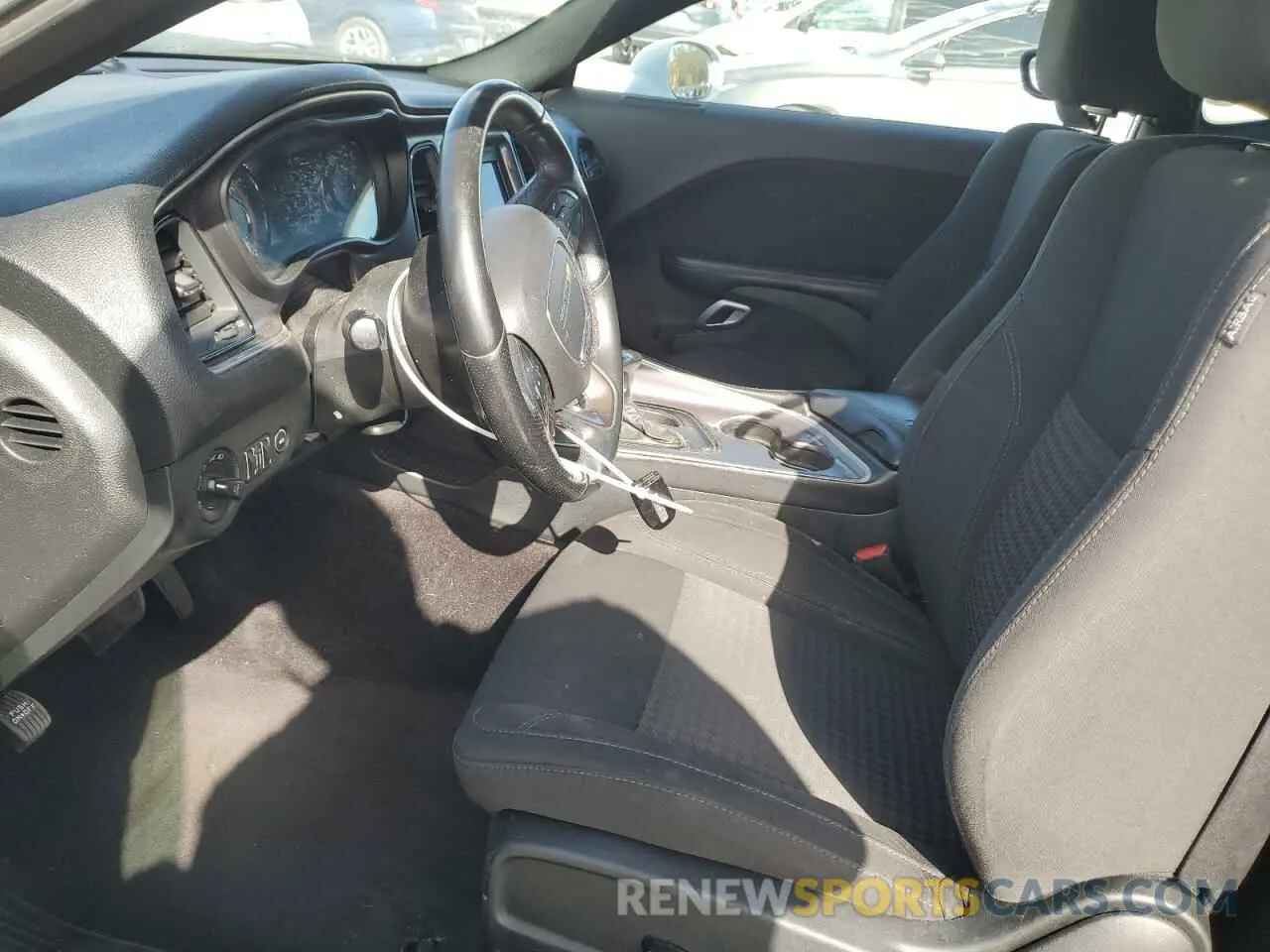 7 Photograph of a damaged car 2C3CDZAG3KH500416 DODGE CHALLENGER 2019