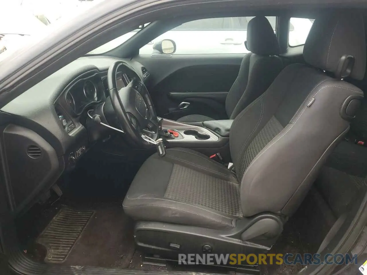 7 Photograph of a damaged car 2C3CDZAG3KH551866 DODGE CHALLENGER 2019