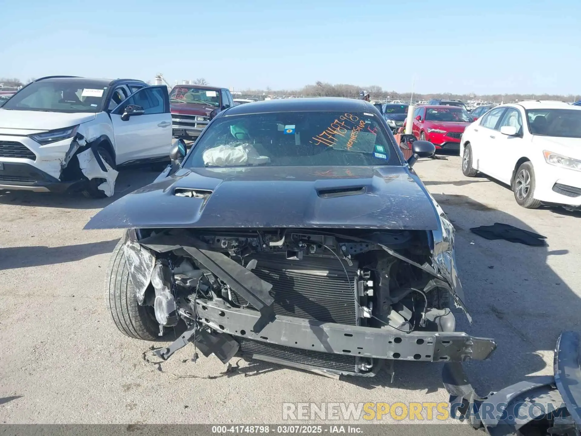 12 Photograph of a damaged car 2C3CDZAG3KH668752 DODGE CHALLENGER 2019