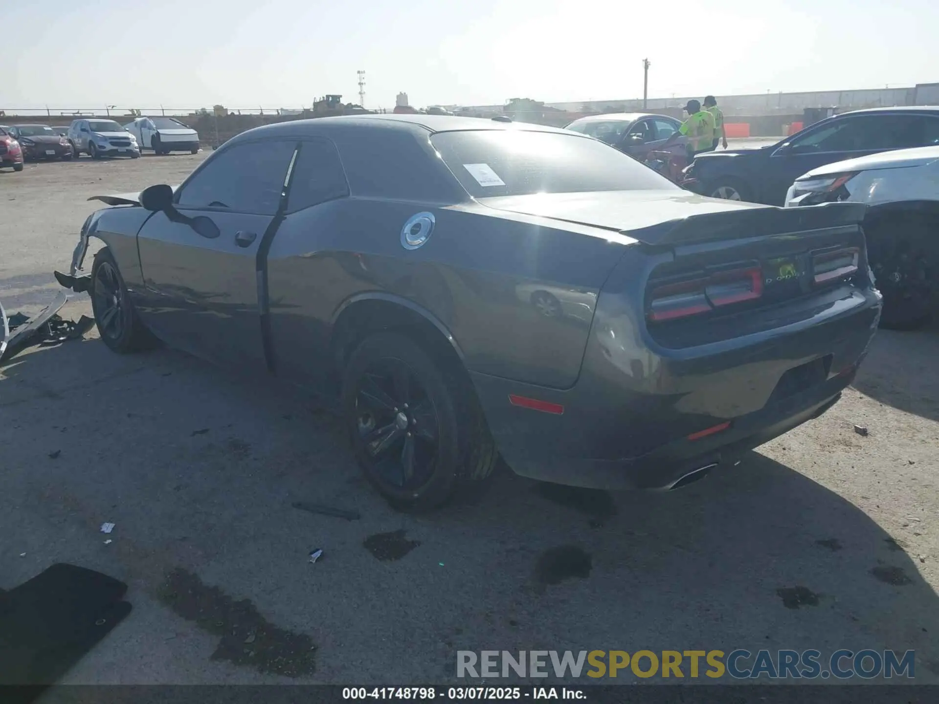 3 Photograph of a damaged car 2C3CDZAG3KH668752 DODGE CHALLENGER 2019