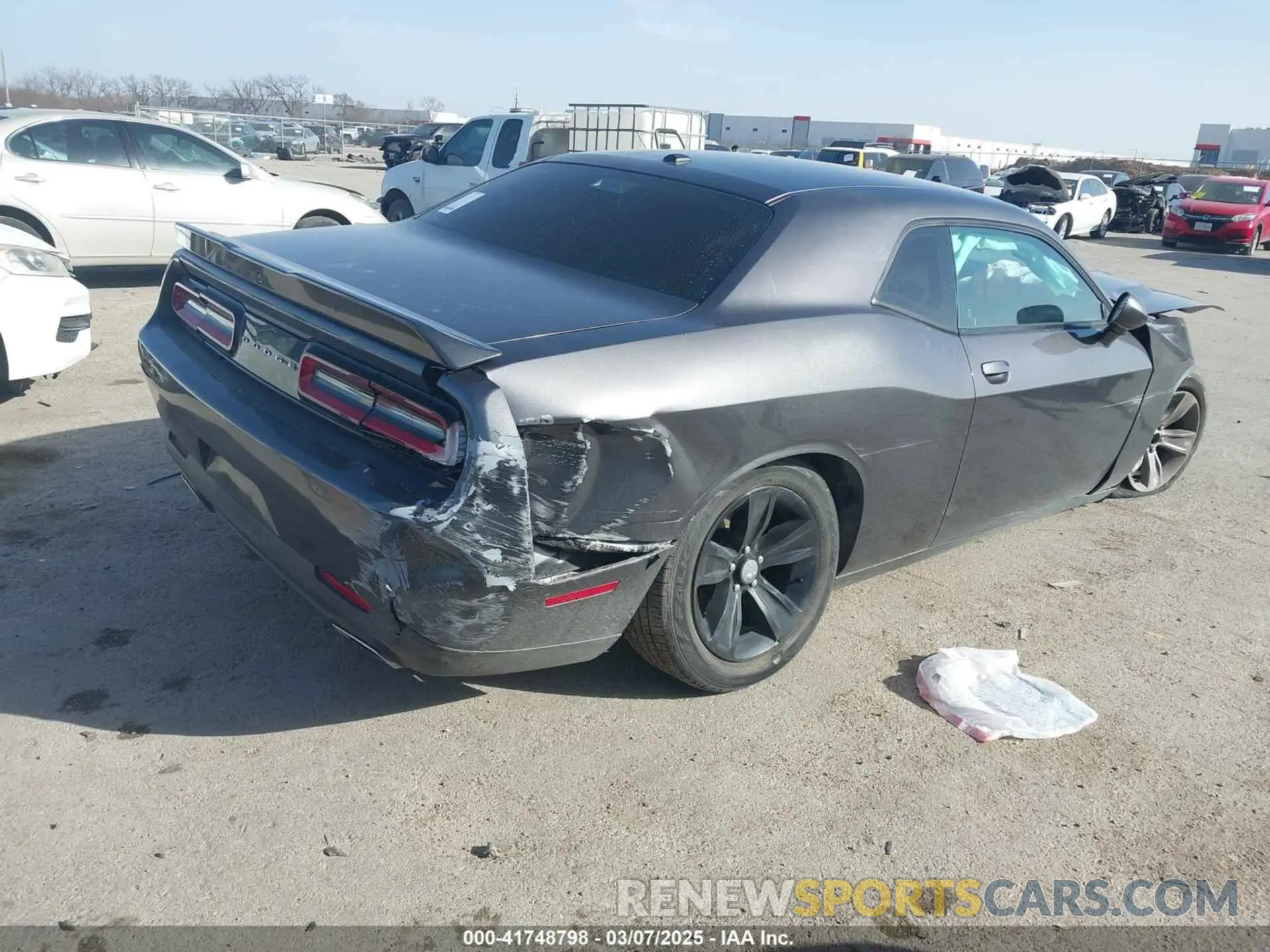 4 Photograph of a damaged car 2C3CDZAG3KH668752 DODGE CHALLENGER 2019