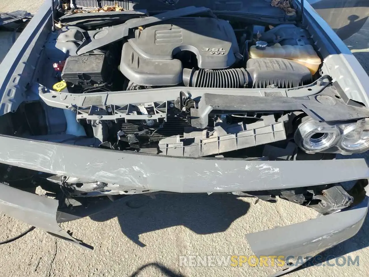 11 Photograph of a damaged car 2C3CDZAG3KH669688 DODGE CHALLENGER 2019