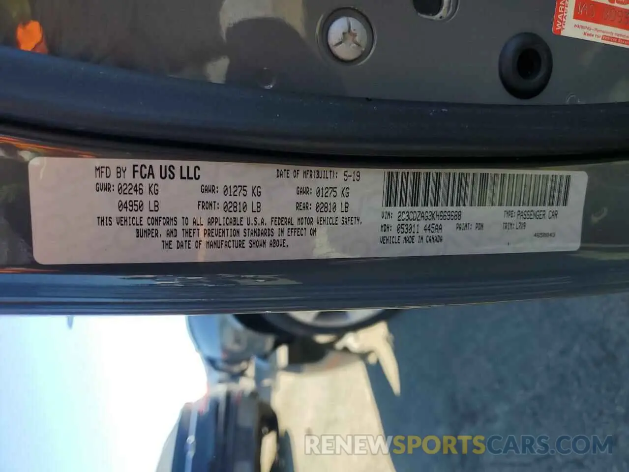 13 Photograph of a damaged car 2C3CDZAG3KH669688 DODGE CHALLENGER 2019