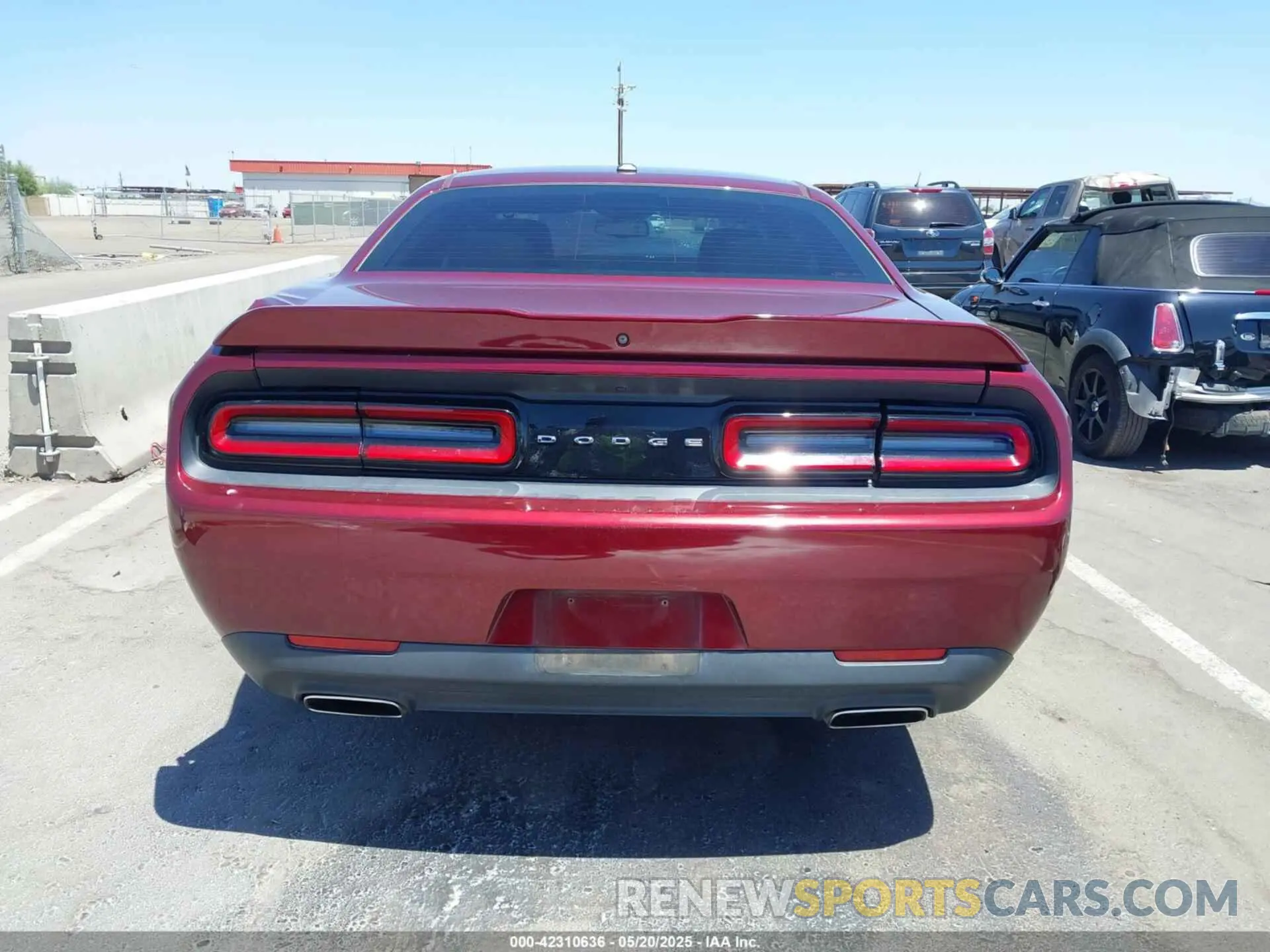 15 Photograph of a damaged car 2C3CDZAG3KH744129 DODGE CHALLENGER 2019