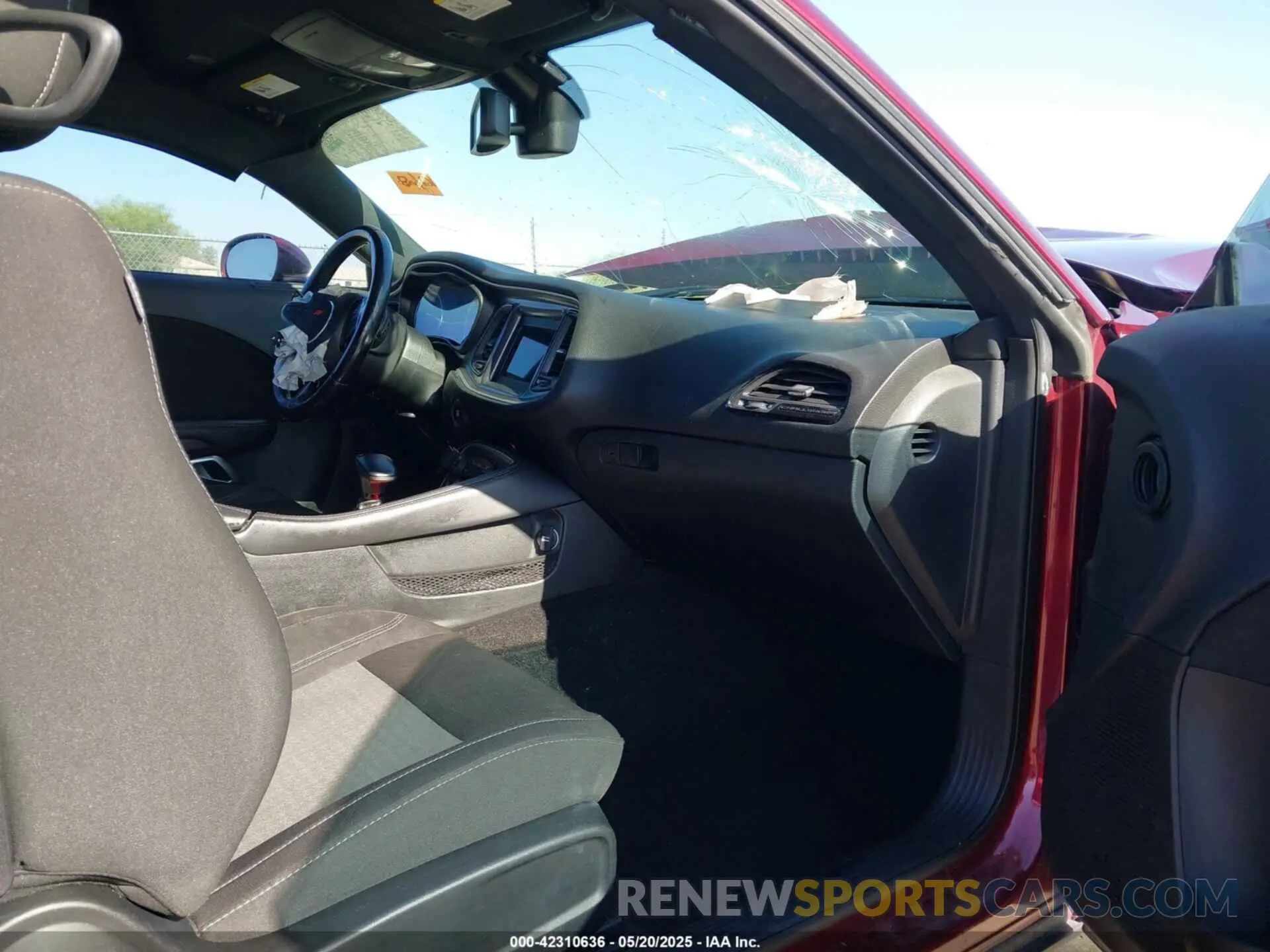 5 Photograph of a damaged car 2C3CDZAG3KH744129 DODGE CHALLENGER 2019