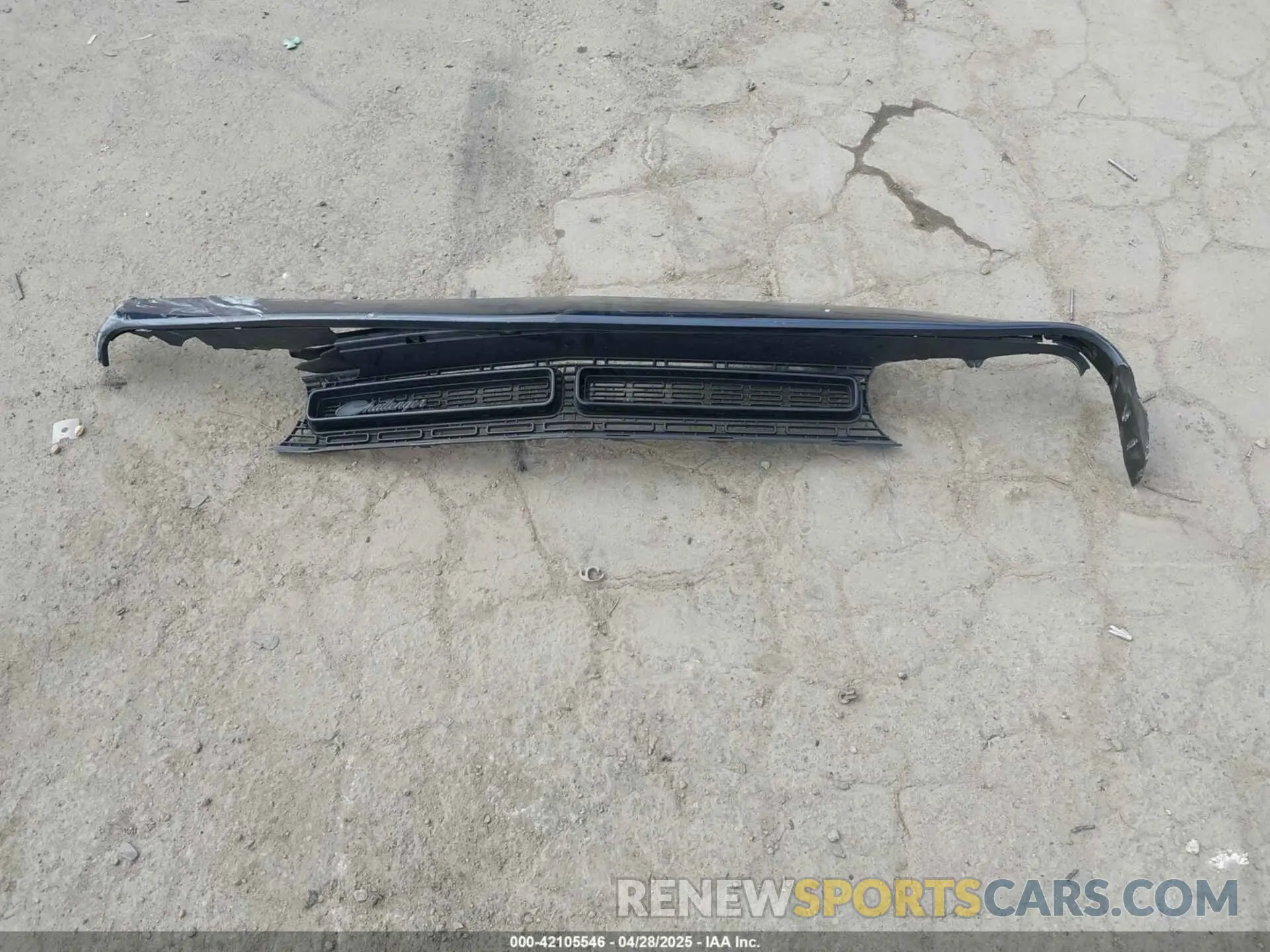 12 Photograph of a damaged car 2C3CDZAG4KH529276 DODGE CHALLENGER 2019