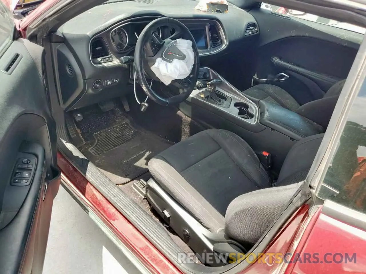 8 Photograph of a damaged car 2C3CDZAG4KH531691 DODGE CHALLENGER 2019