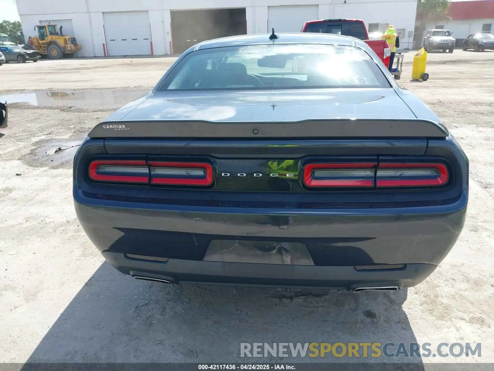 16 Photograph of a damaged car 2C3CDZAG4KH549107 DODGE CHALLENGER 2019
