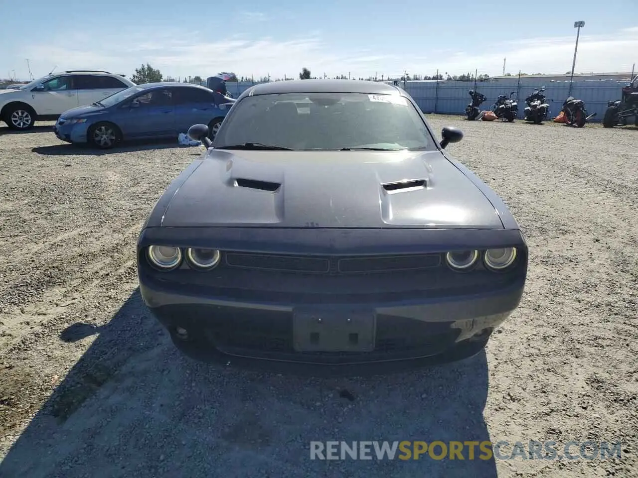 5 Photograph of a damaged car 2C3CDZAG4KH677184 DODGE CHALLENGER 2019