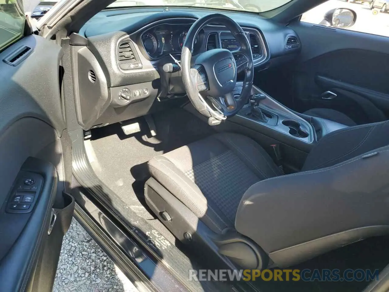 8 Photograph of a damaged car 2C3CDZAG4KH677184 DODGE CHALLENGER 2019