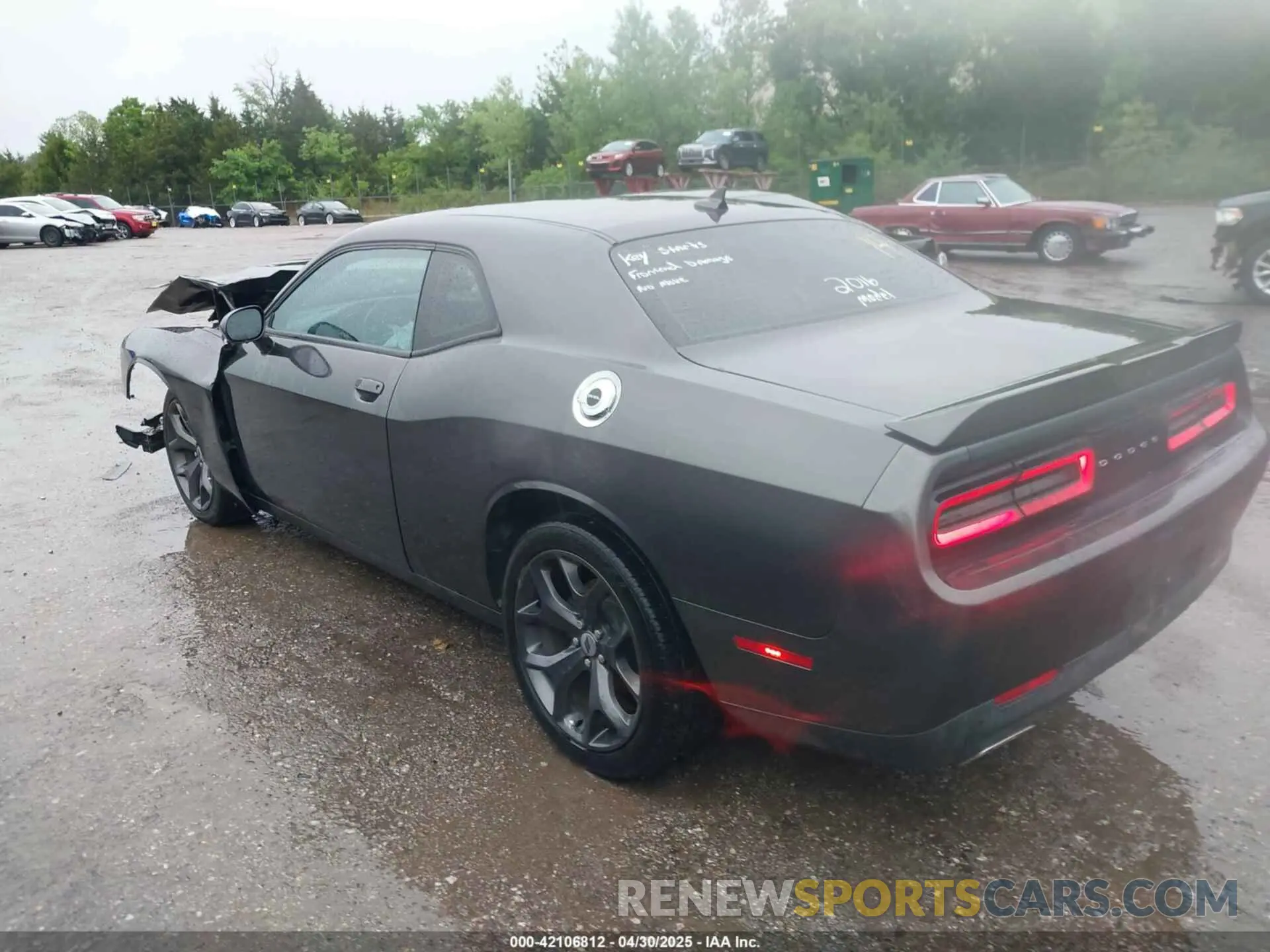 14 Photograph of a damaged car 2C3CDZAG5KH501681 DODGE CHALLENGER 2019