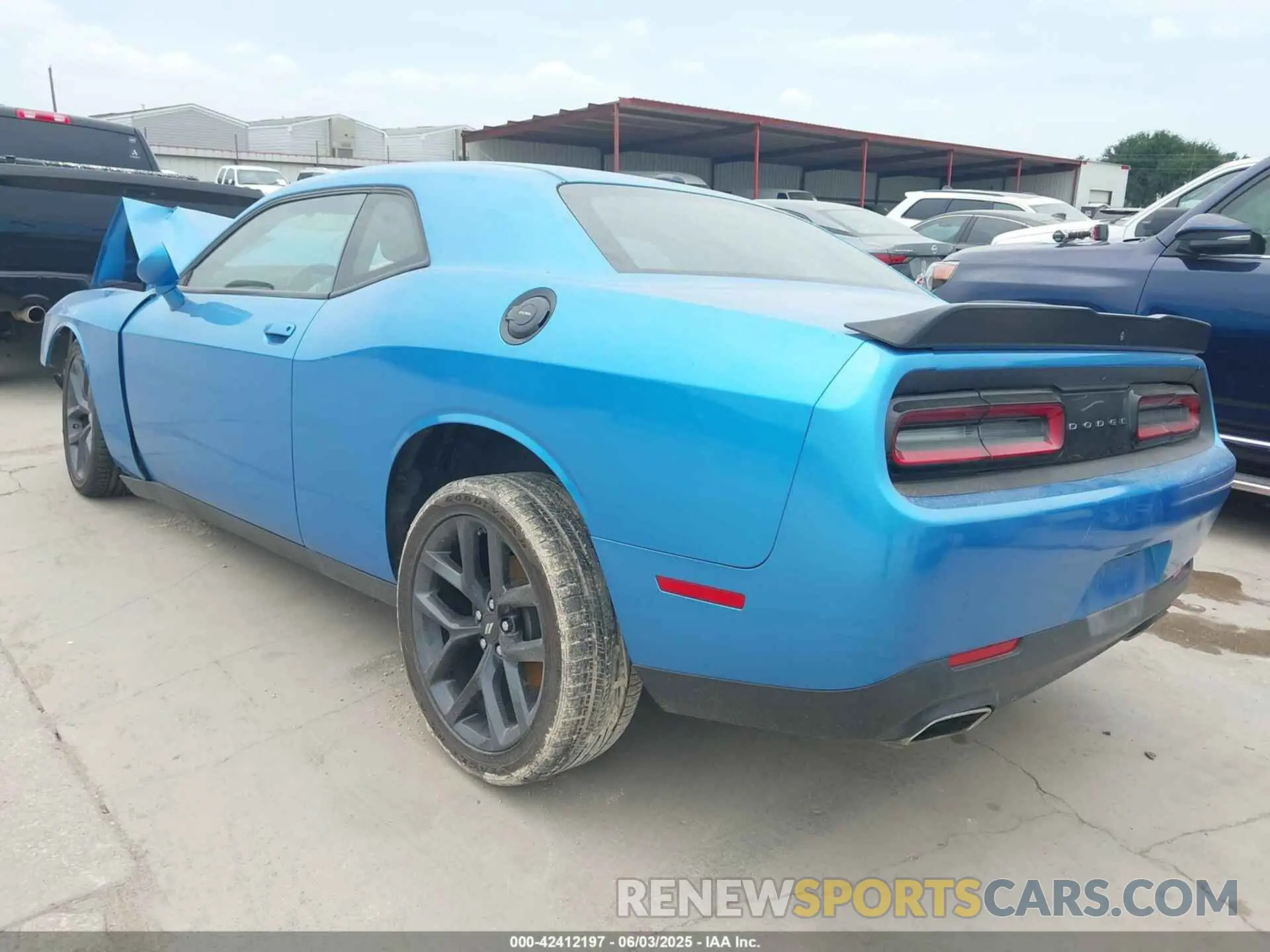 3 Photograph of a damaged car 2C3CDZAG5KH574839 DODGE CHALLENGER 2019