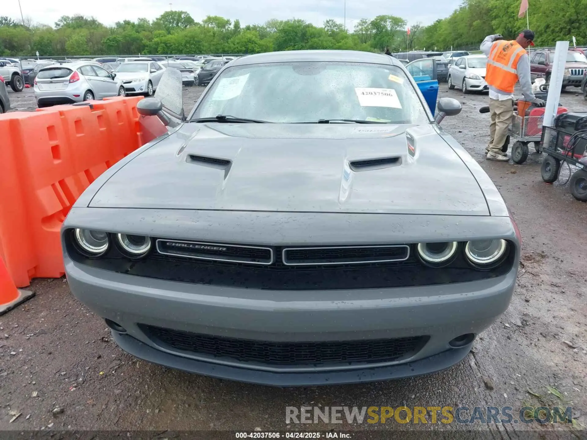12 Photograph of a damaged car 2C3CDZAG5KH603773 DODGE CHALLENGER 2019