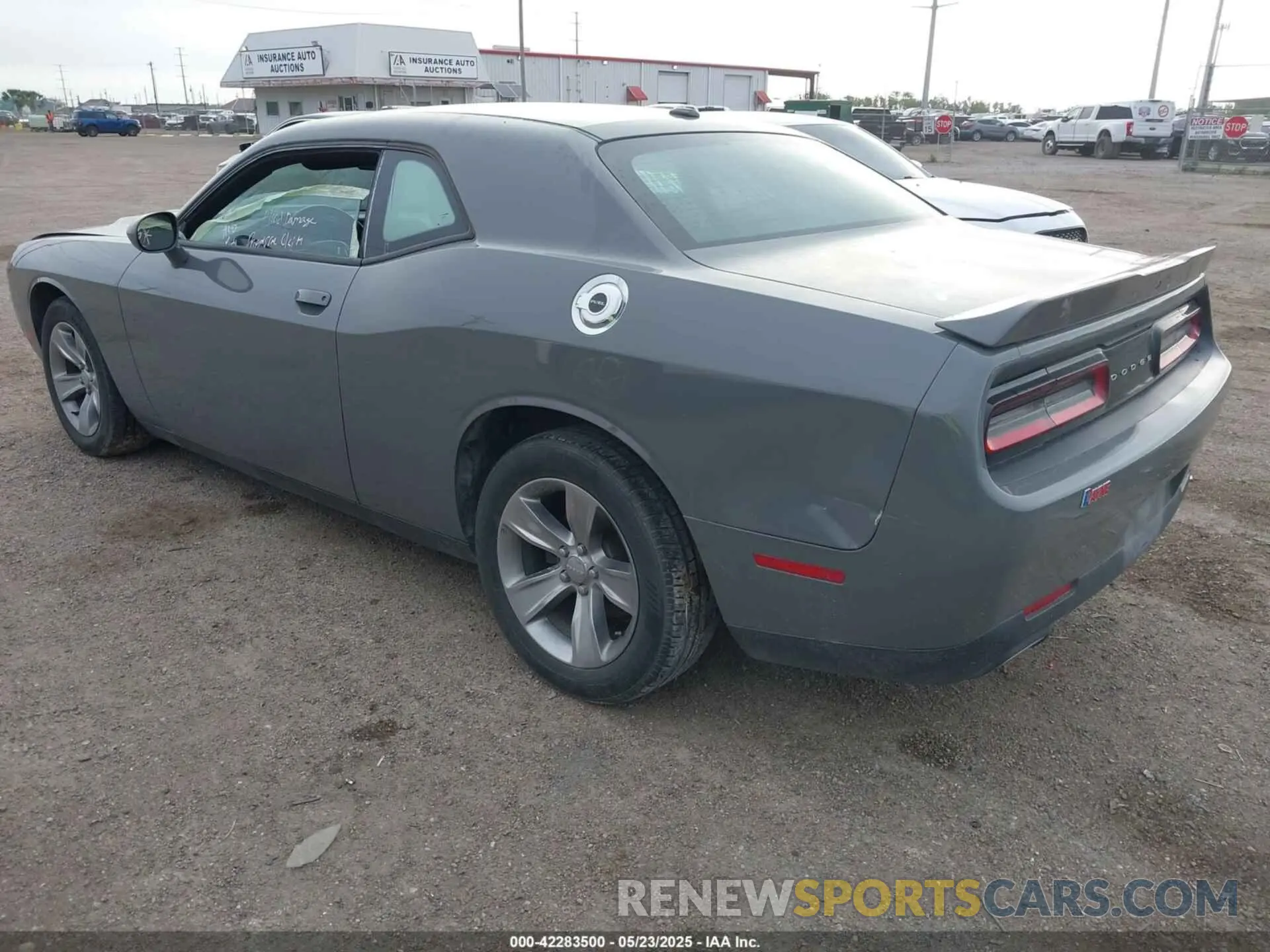 3 Photograph of a damaged car 2C3CDZAG6KH525004 DODGE CHALLENGER 2019