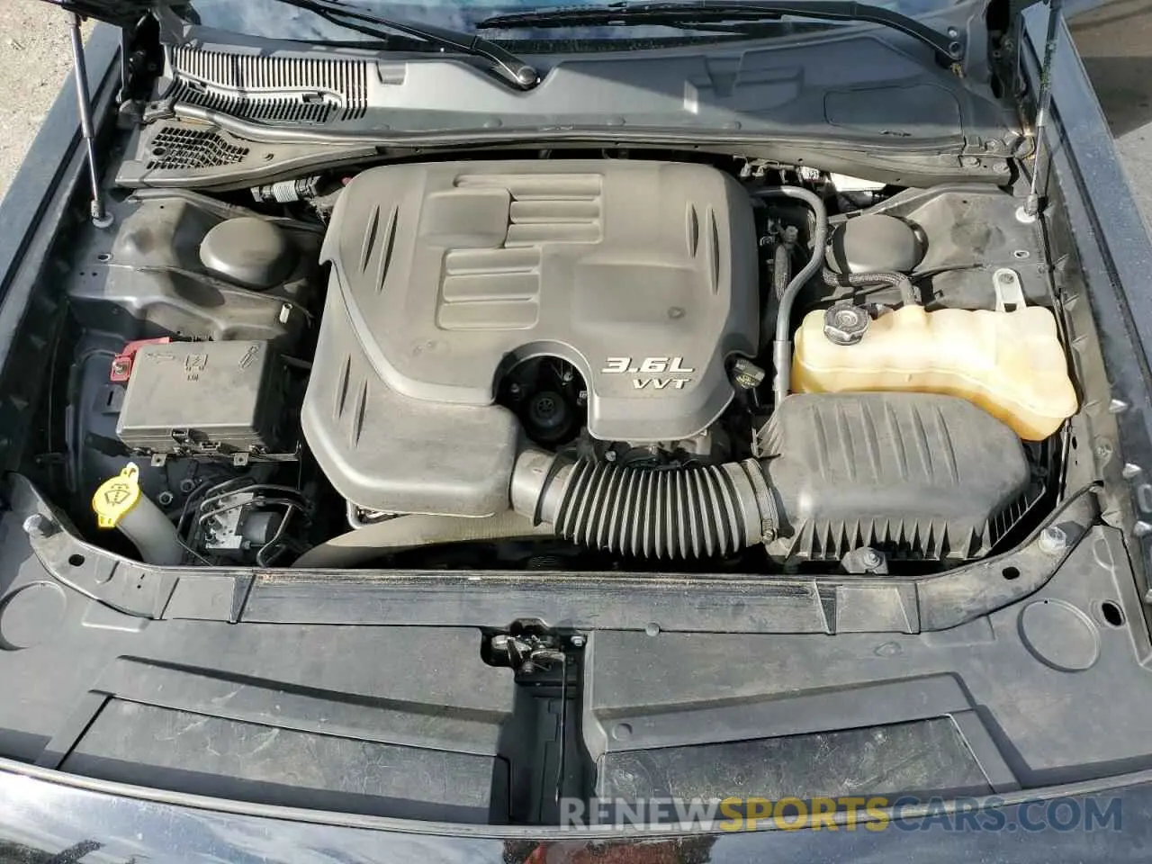 11 Photograph of a damaged car 2C3CDZAG6KH570976 DODGE CHALLENGER 2019