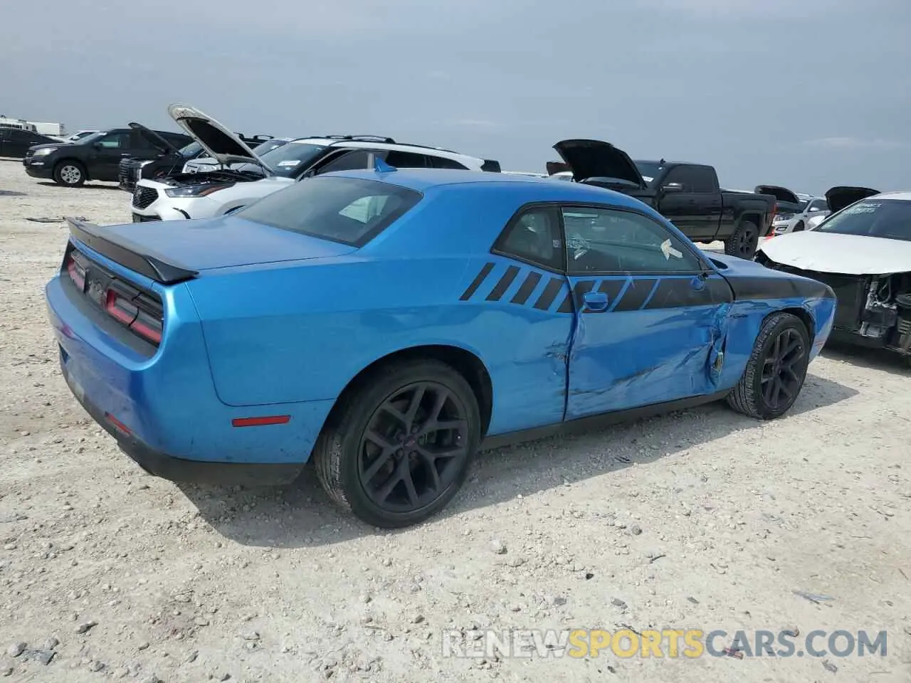 3 Photograph of a damaged car 2C3CDZAG6KH574901 DODGE CHALLENGER 2019