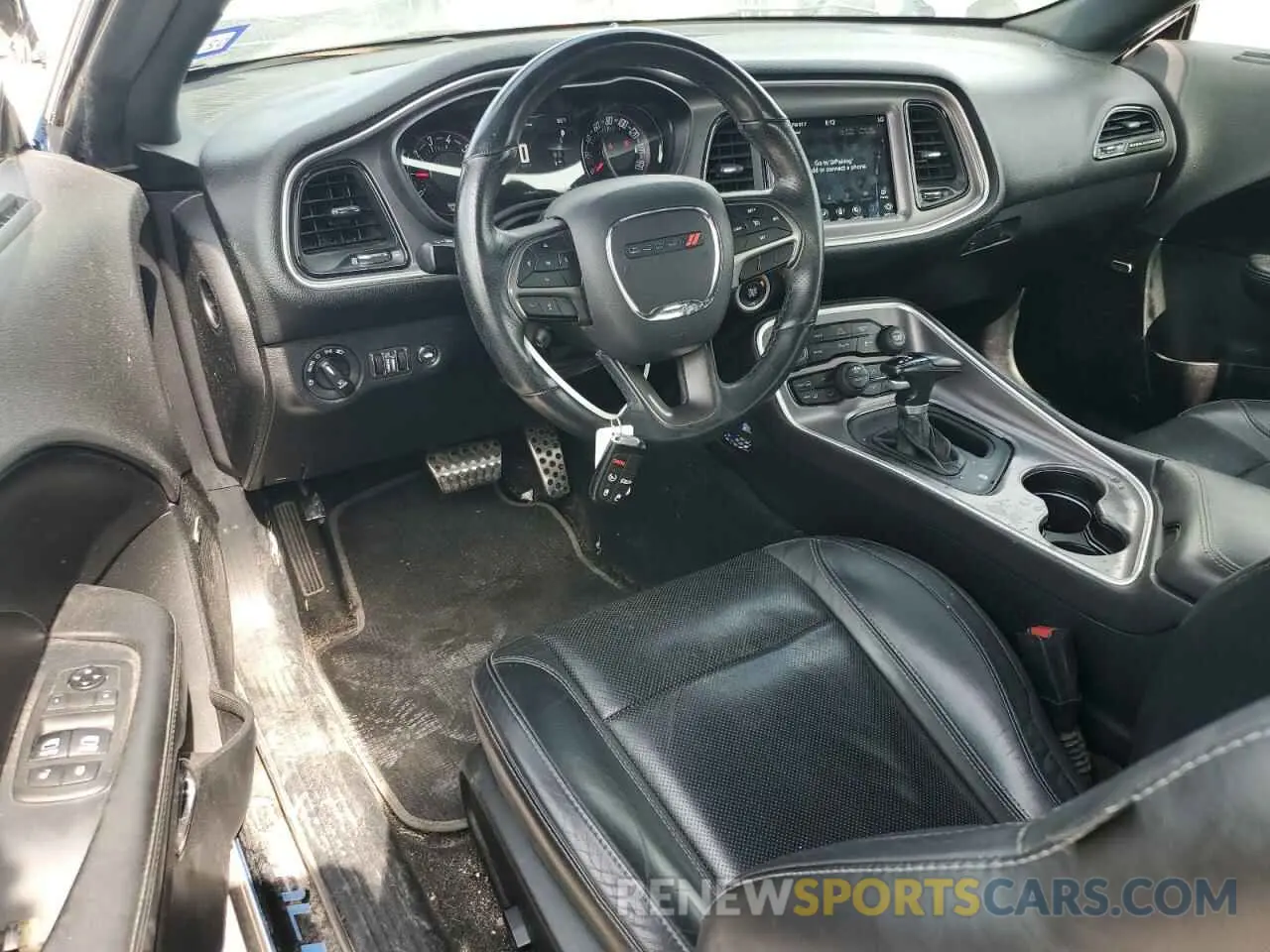 8 Photograph of a damaged car 2C3CDZAG6KH574901 DODGE CHALLENGER 2019