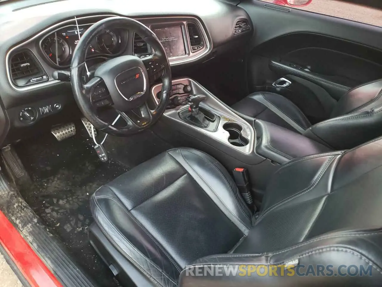 8 Photograph of a damaged car 2C3CDZAG6KH684587 DODGE CHALLENGER 2019