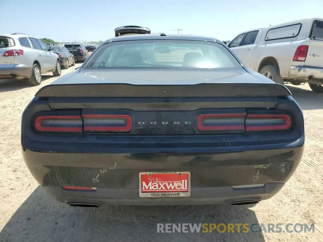 6 Photograph of a damaged car 2C3CDZAG6KH691605 DODGE CHALLENGER 2019