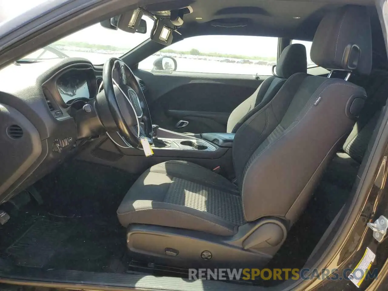 7 Photograph of a damaged car 2C3CDZAG6KH691605 DODGE CHALLENGER 2019