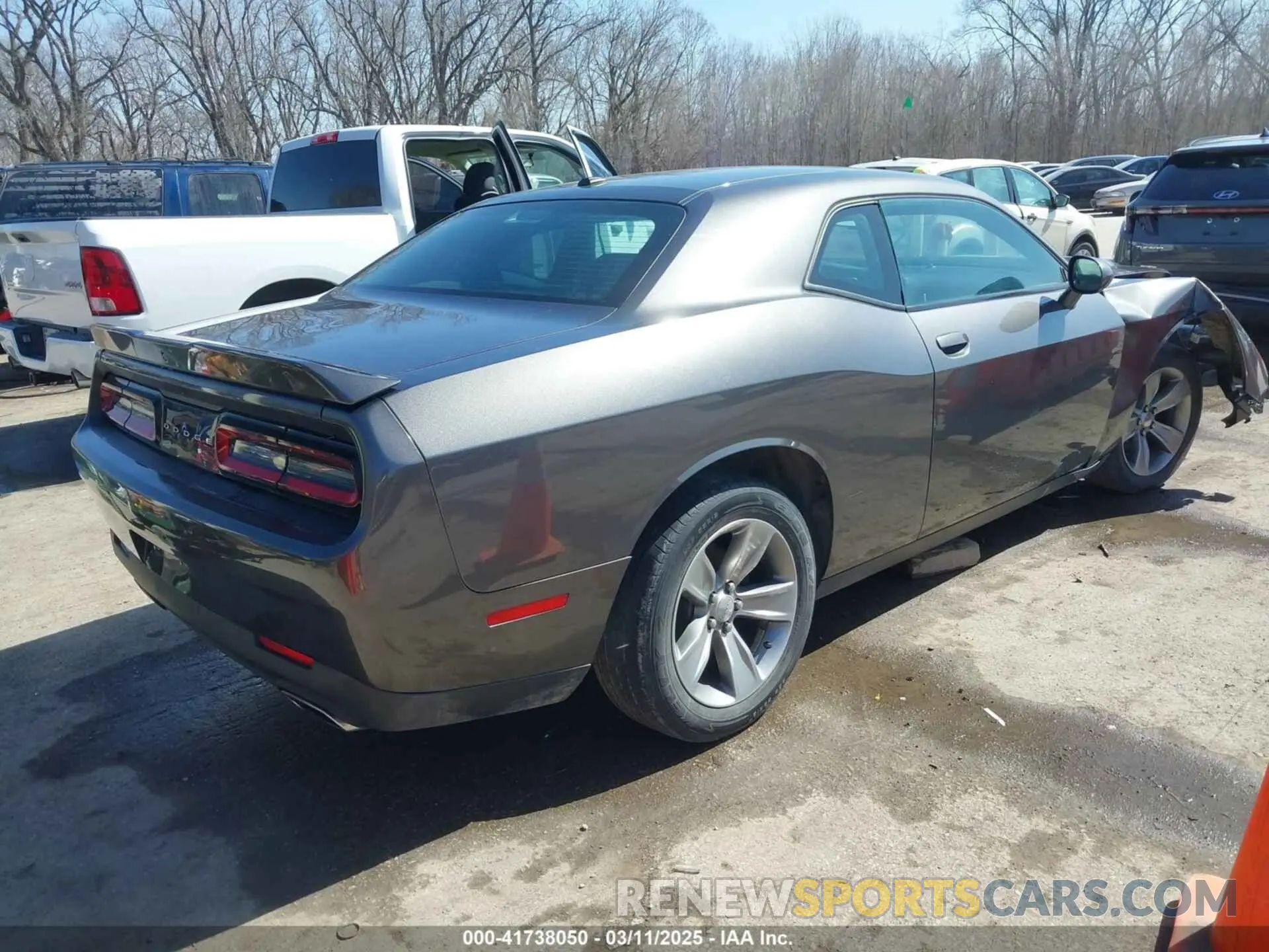 4 Photograph of a damaged car 2C3CDZAG6KH701632 DODGE CHALLENGER 2019