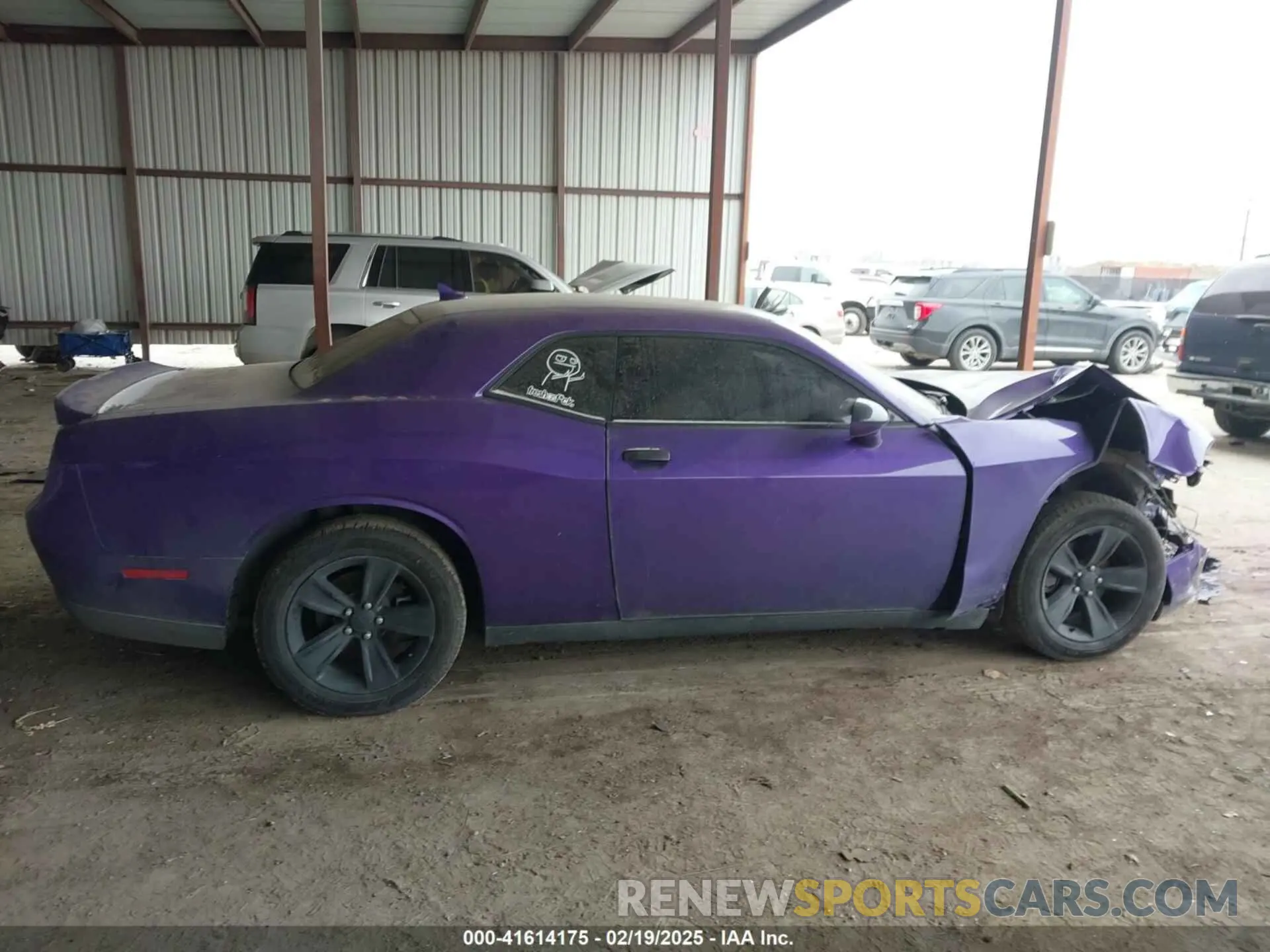 13 Photograph of a damaged car 2C3CDZAG6KH731682 DODGE CHALLENGER 2019