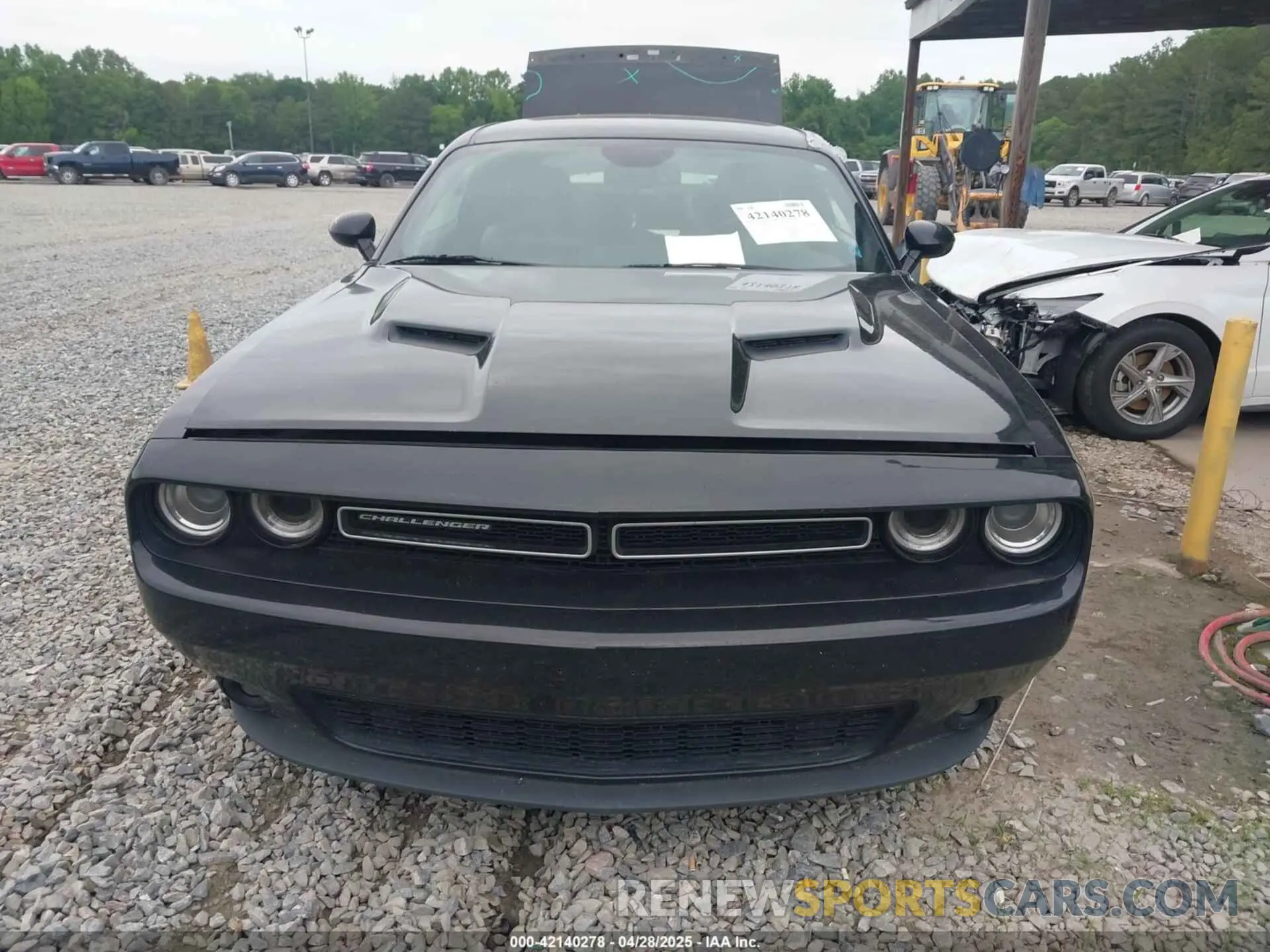 13 Photograph of a damaged car 2C3CDZAG6KH759174 DODGE CHALLENGER 2019