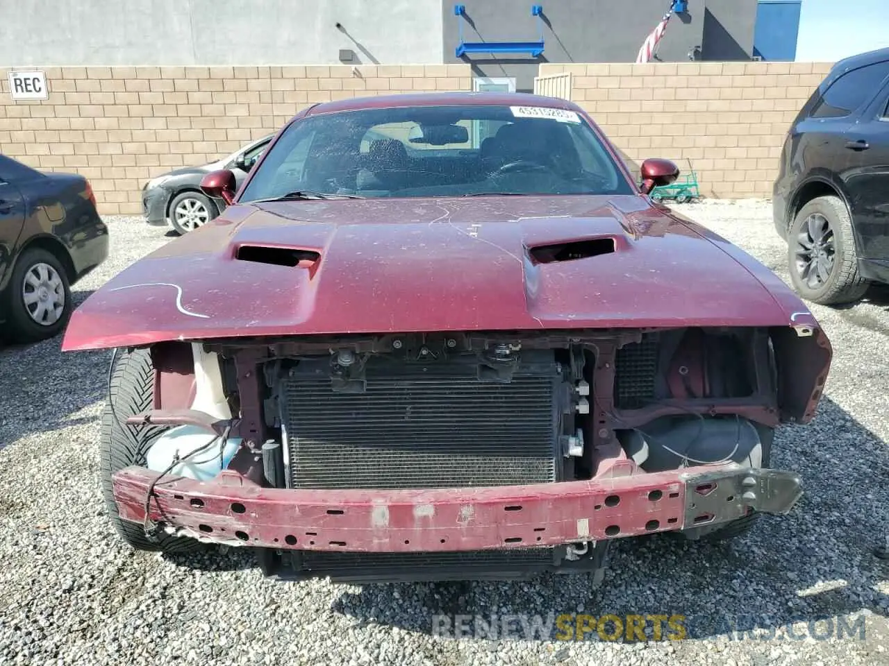 5 Photograph of a damaged car 2C3CDZAG7KH560649 DODGE CHALLENGER 2019