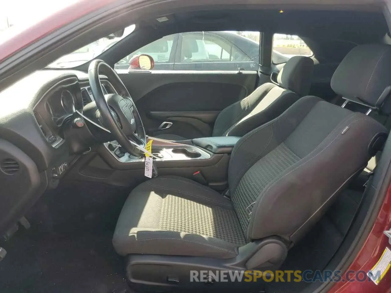 7 Photograph of a damaged car 2C3CDZAG7KH560649 DODGE CHALLENGER 2019