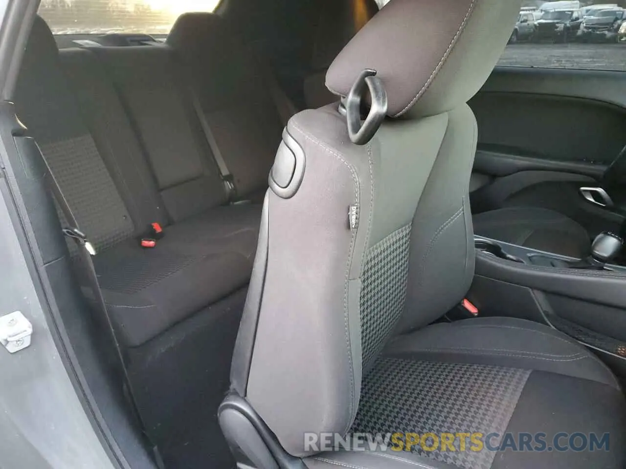 10 Photograph of a damaged car 2C3CDZAG7KH574793 DODGE CHALLENGER 2019