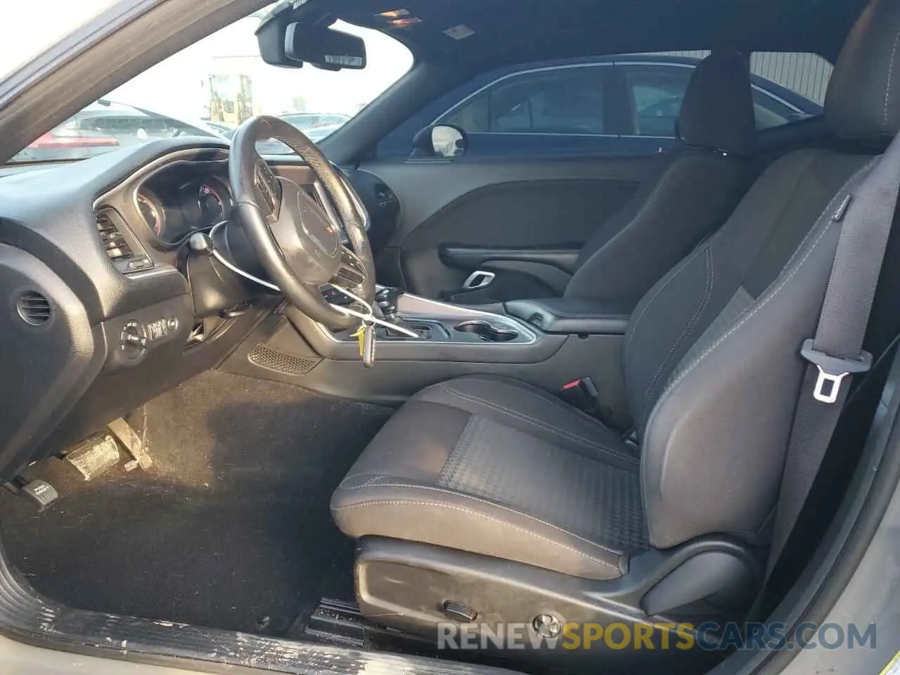 7 Photograph of a damaged car 2C3CDZAG7KH574793 DODGE CHALLENGER 2019