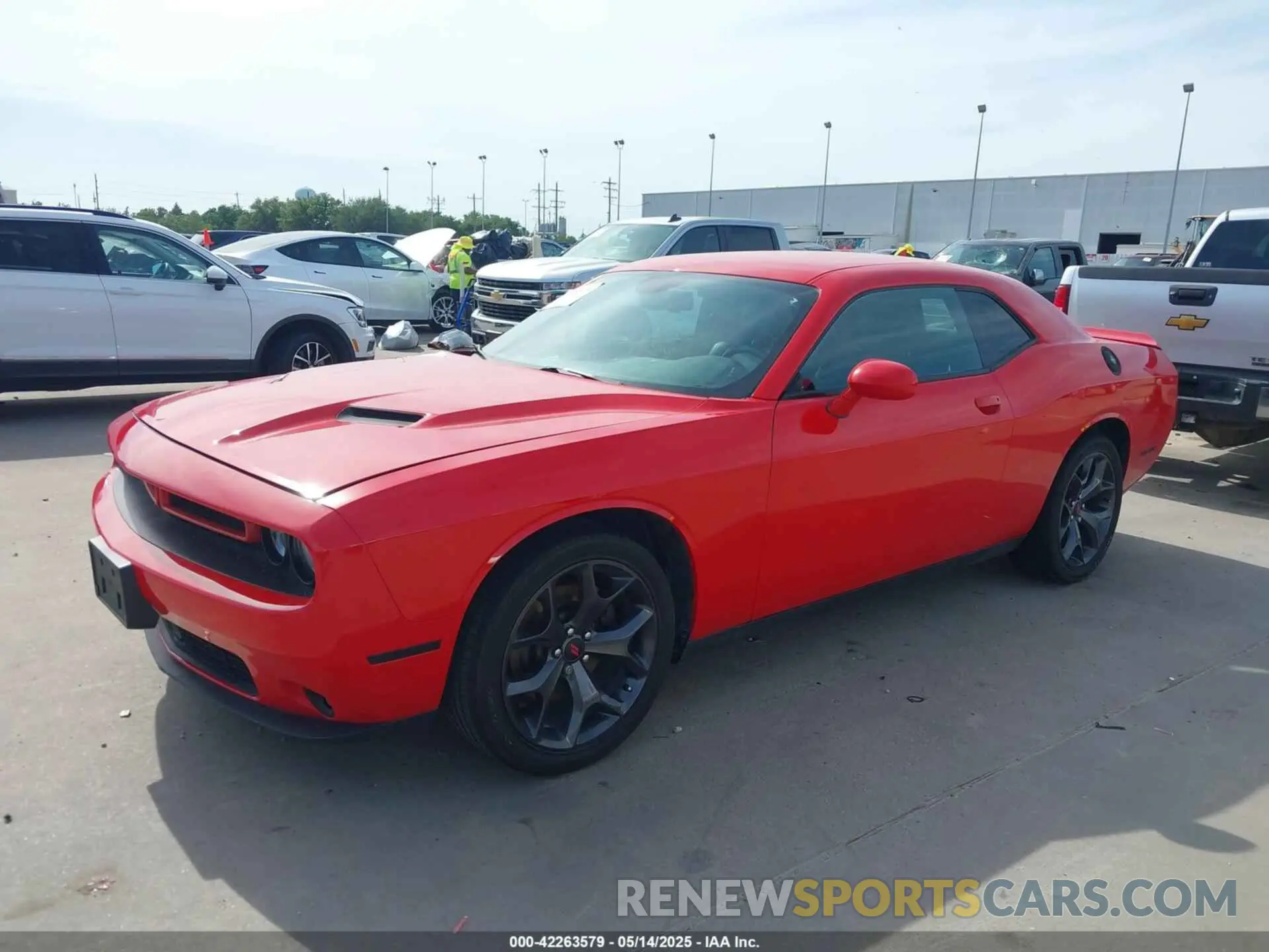 2 Photograph of a damaged car 2C3CDZAG7KH634586 DODGE CHALLENGER 2019