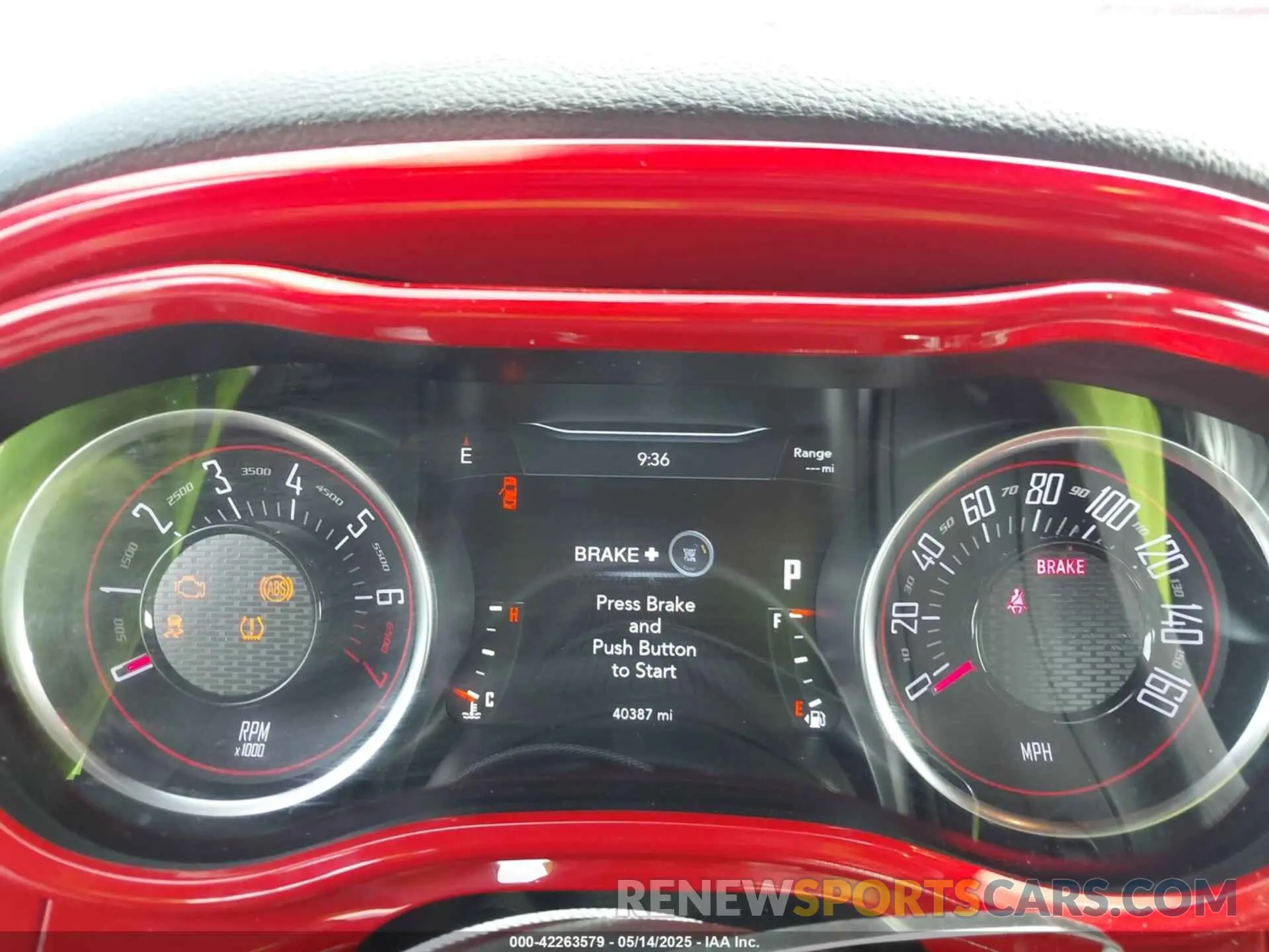 7 Photograph of a damaged car 2C3CDZAG7KH634586 DODGE CHALLENGER 2019