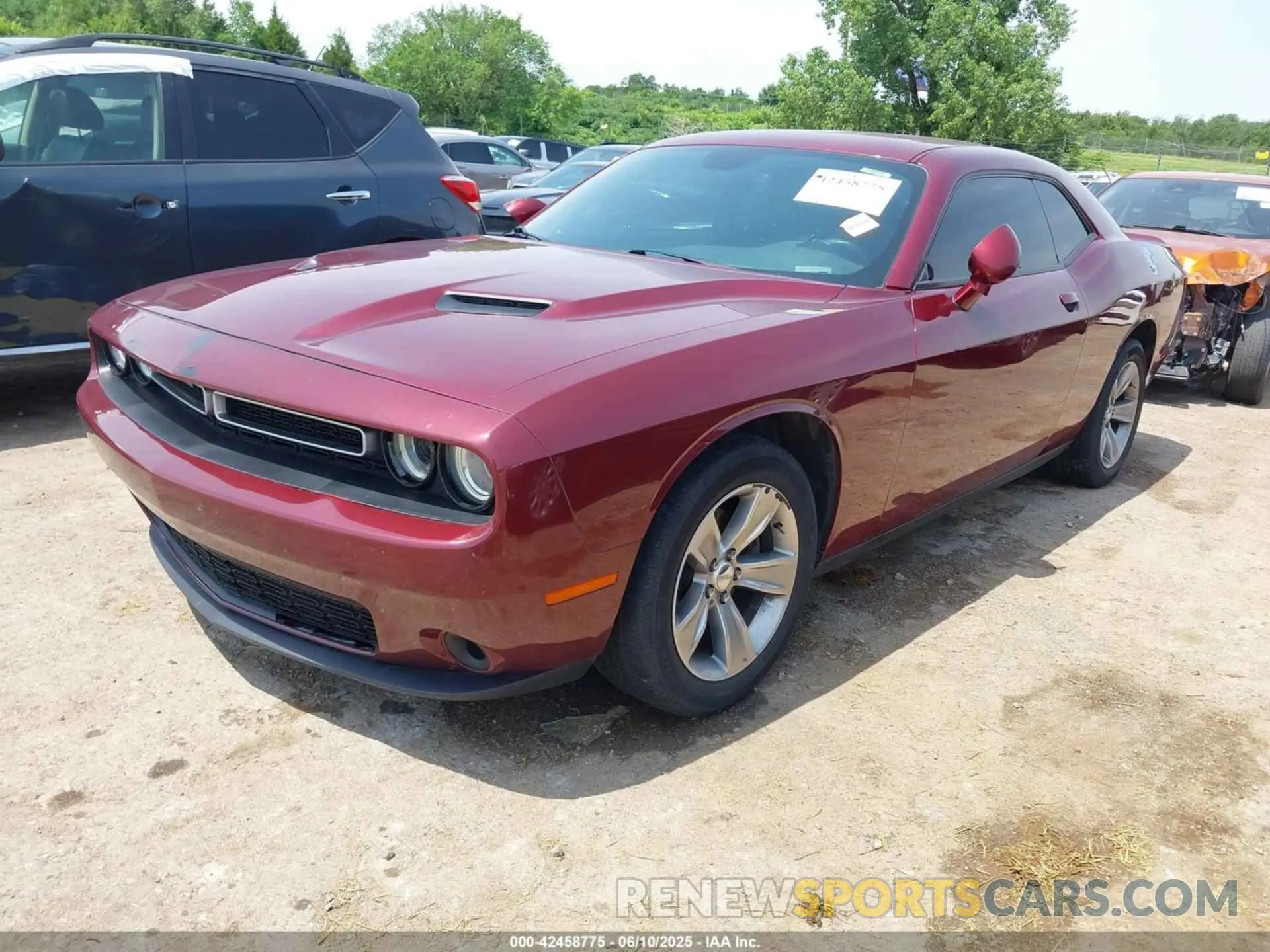 2 Photograph of a damaged car 2C3CDZAG7KH694366 DODGE CHALLENGER 2019