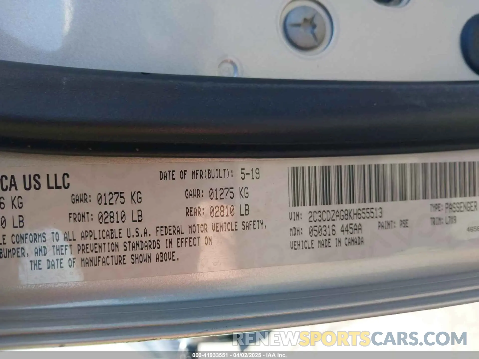 9 Photograph of a damaged car 2C3CDZAG8KH655513 DODGE CHALLENGER 2019