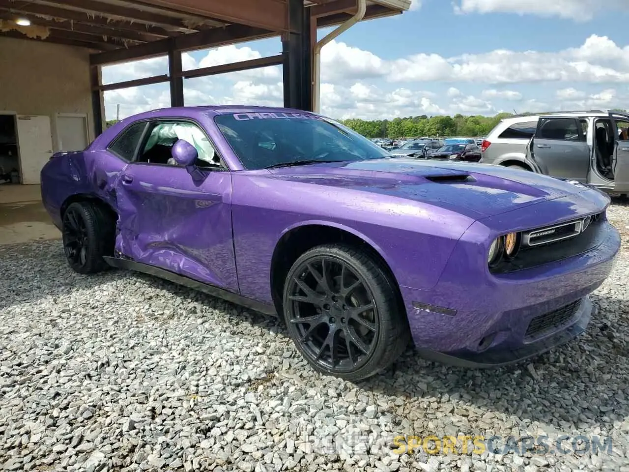 4 Photograph of a damaged car 2C3CDZAG8KH731537 DODGE CHALLENGER 2019