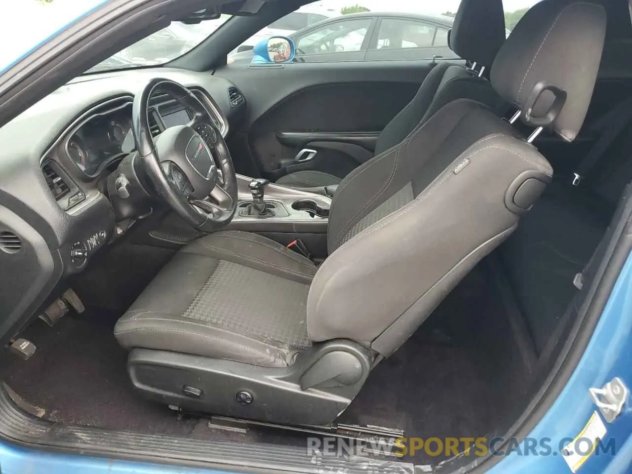 7 Photograph of a damaged car 2C3CDZAG9KH509105 DODGE CHALLENGER 2019