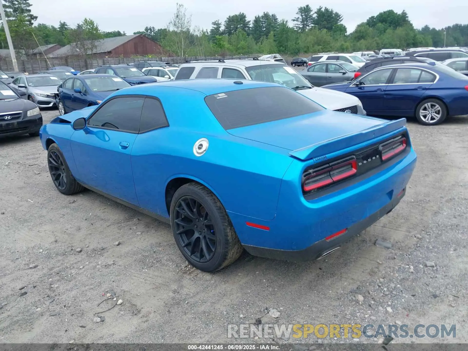 3 Photograph of a damaged car 2C3CDZAG9KH521500 DODGE CHALLENGER 2019