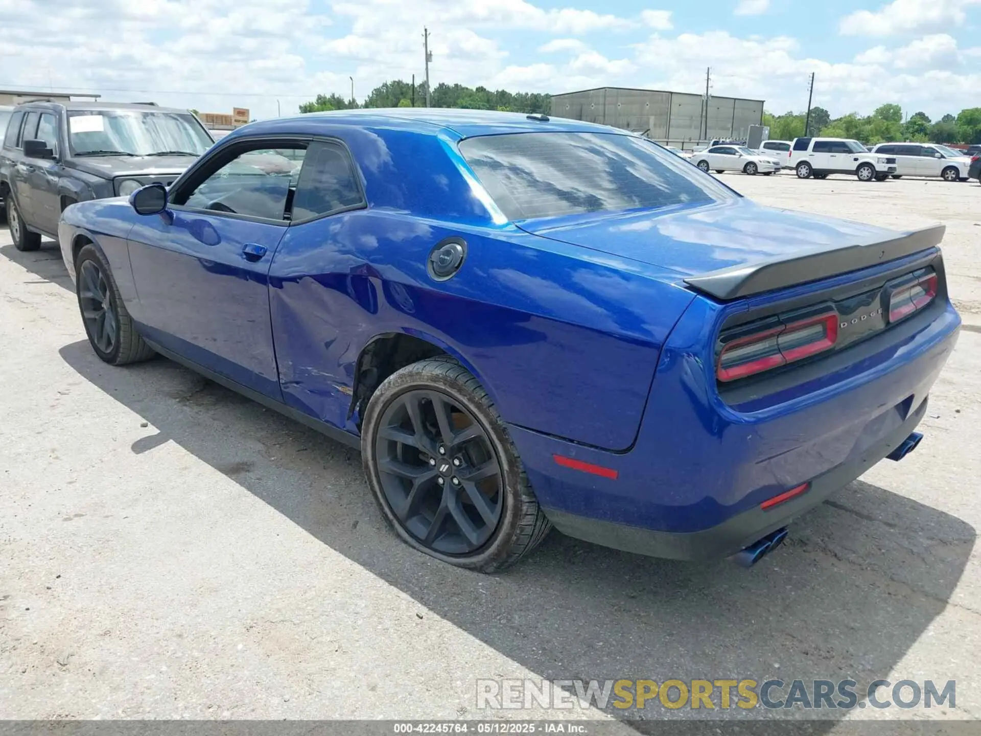 3 Photograph of a damaged car 2C3CDZAG9KH574892 DODGE CHALLENGER 2019